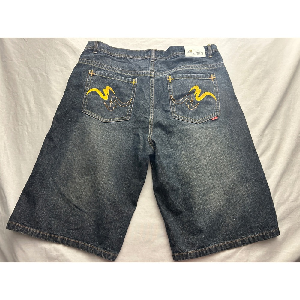 Akademiks Khan Men 40 Dark Wash Denim Shorts Baggy Y2K Streetwear Yellow Stitch - Picture 2 of 9